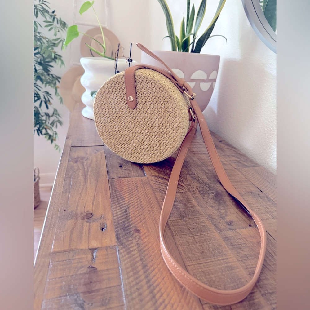 Round Woven Tan Crossbody Bag